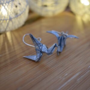 Aretes pescador de grulla de origami con accesorios en plata